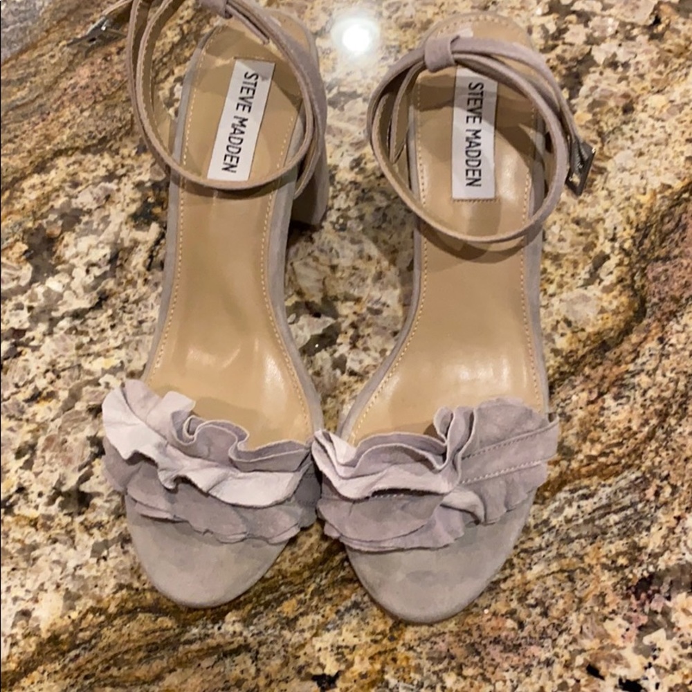 Steve Madden Suede Block Heel Sandal